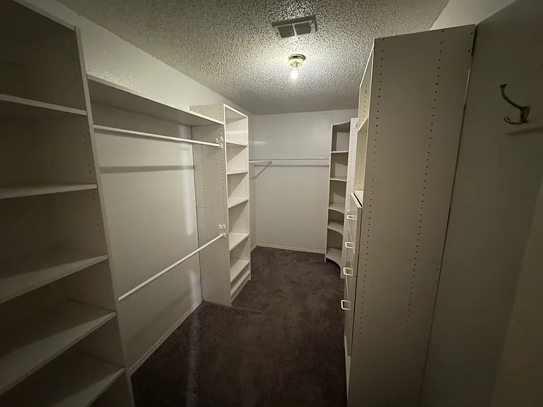 4612 Bellcrest Dr — Photo 15