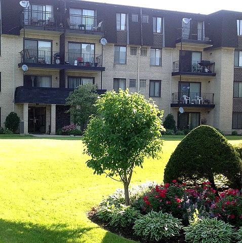 1st image of 10735 5th Avenue Cut Off APT 304