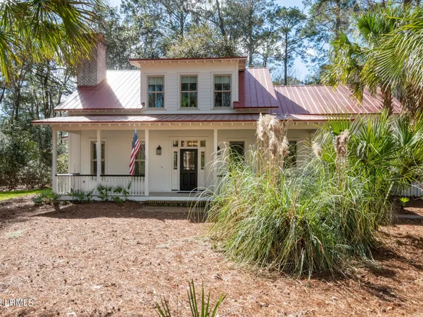 11 Osprey Cir, Okatie, SC 29909