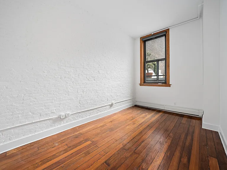577 Broadway #3 — Photo 5