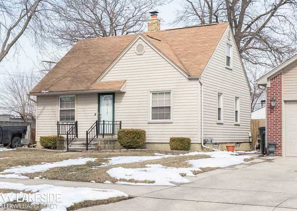1st image of 21523 Lakeview St
