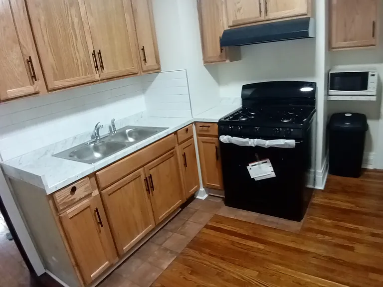 123 Onondaga Ave #2 — Photo 49