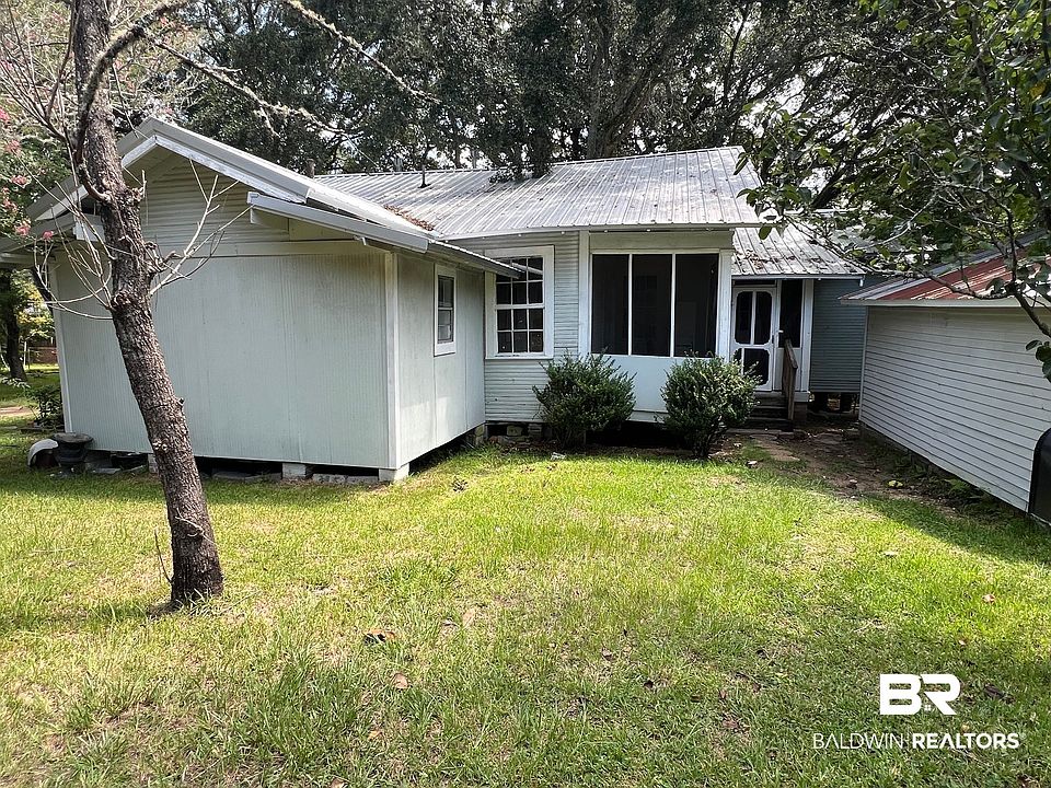 1st image of 19 Gulf St Unit 2-19S