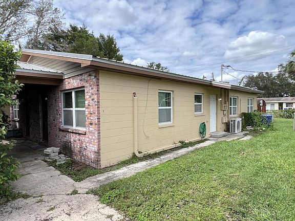 2nd image of 423 Alamo Dr