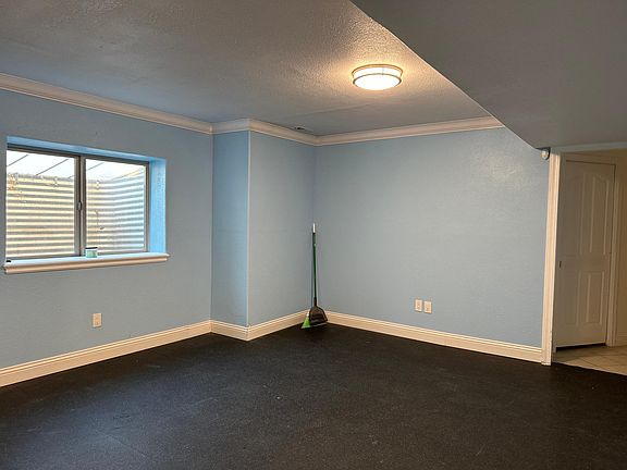 5th image of 4205 Valley Canyon Dr