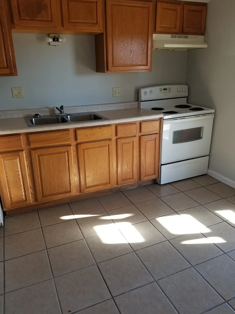 718 Demaret — Photo 3