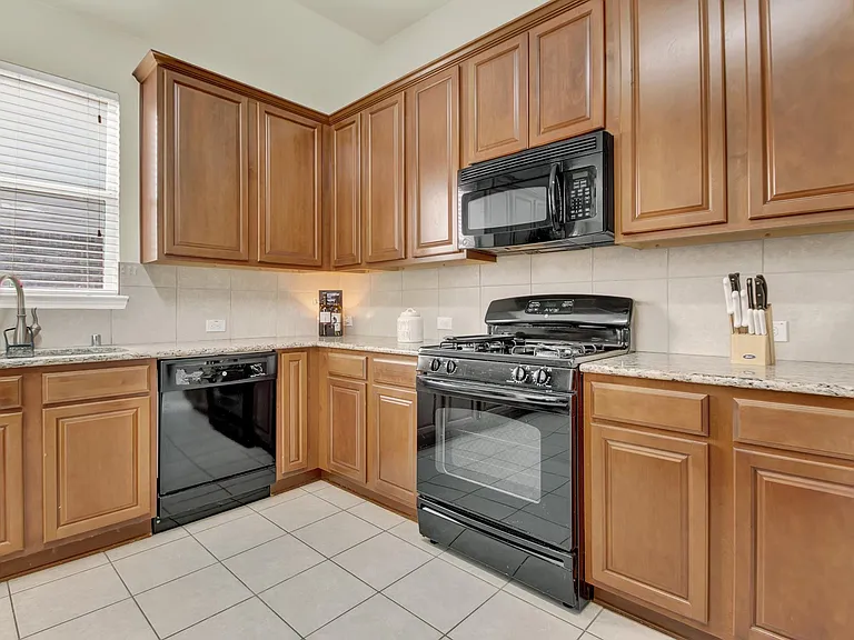 15314 Hazen Point Dr — Photo 21