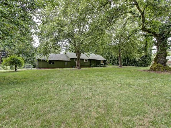 24114 NE 16th St, Camas, WA 98607