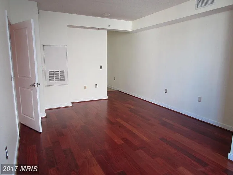 555 Massachusetts Ave NW #1214 — Photo 2