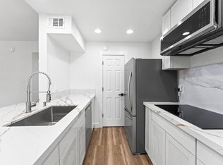 17331 Red Oak Dr, Houston, TX 77090