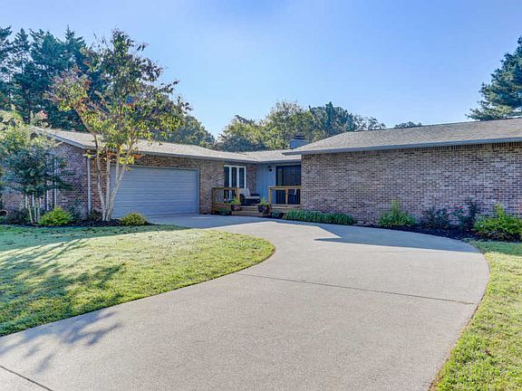 2nd image of 908 Sugarwood Dr