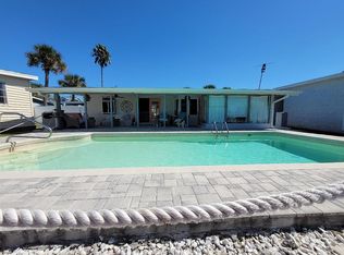 13419 Lisa Dr, Hudson, FL 34667