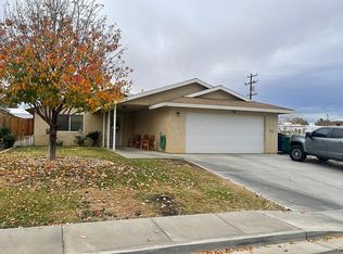 1517 S Yorktown St, Ridgecrest, CA 93555