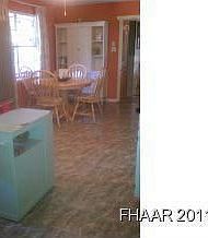 5th image of 302 S Willis St