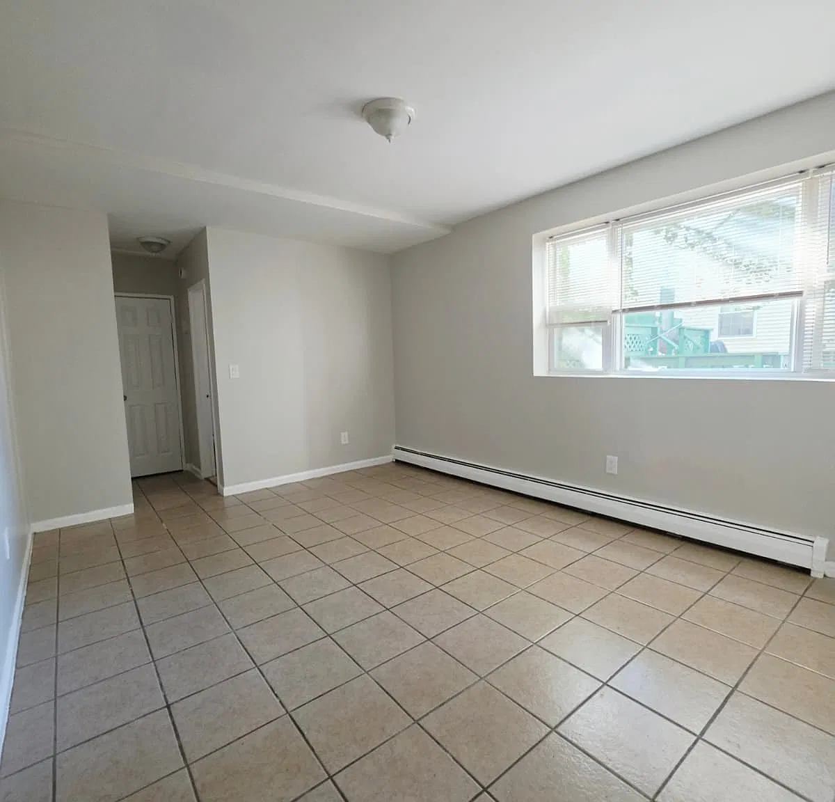 1 bed, 650 sqft, $1,795 — Photo 2