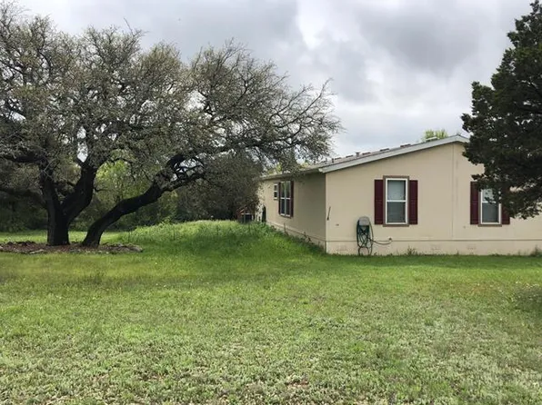 3205 Blueberry Trl, Granbury, TX 76048