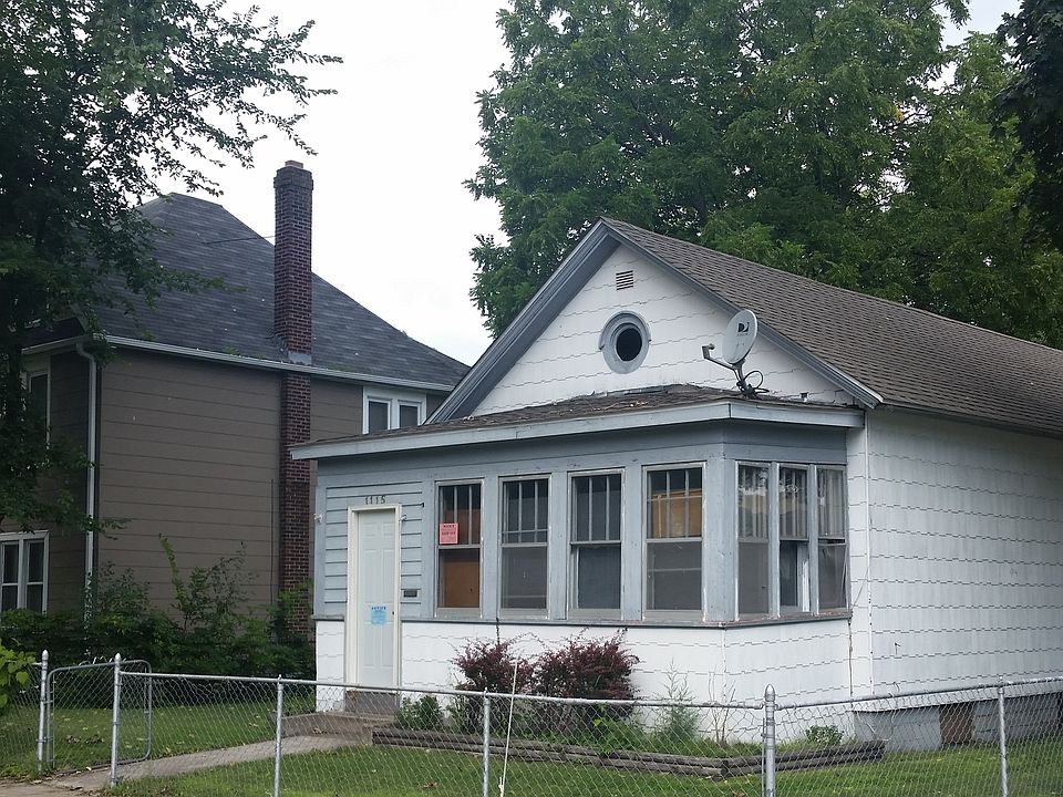 1st image of 1115 Ross Ave