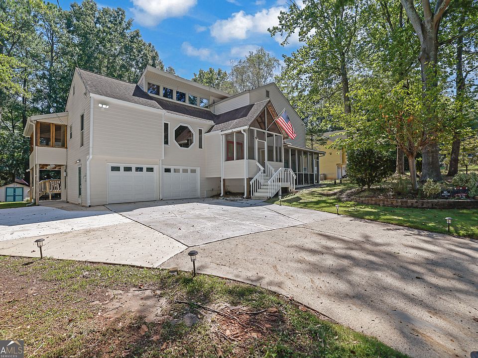 1st image of 3956 Viewpoint Ct