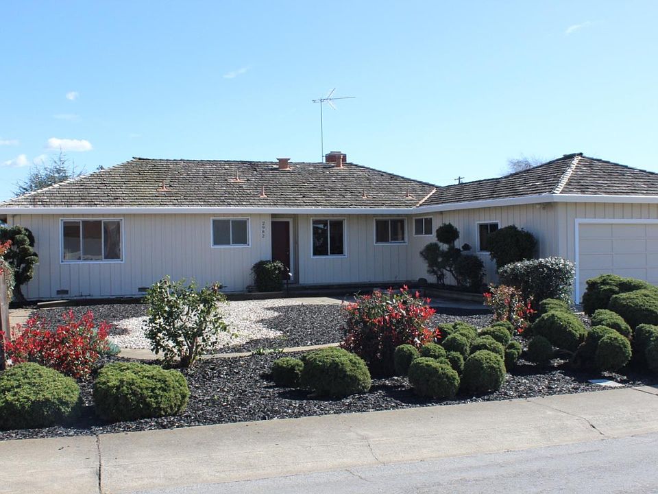 1st image of 2982 Verna Dr