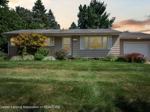 4103 N Pine Dell Dr, Lansing, MI 48911