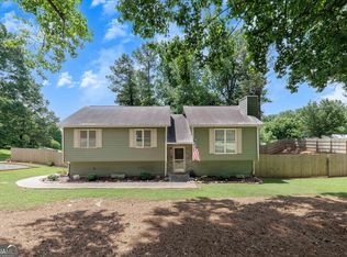 1129 Chesterwick Trce, Canton, GA 30115