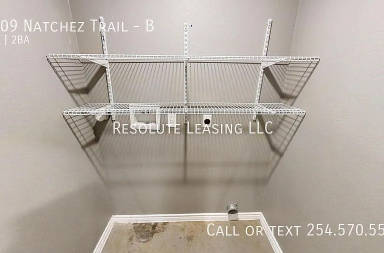 1409 Natchez Trl #B — Photo 11