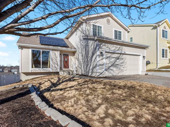 7342 S 183rd St, Omaha, NE 68136