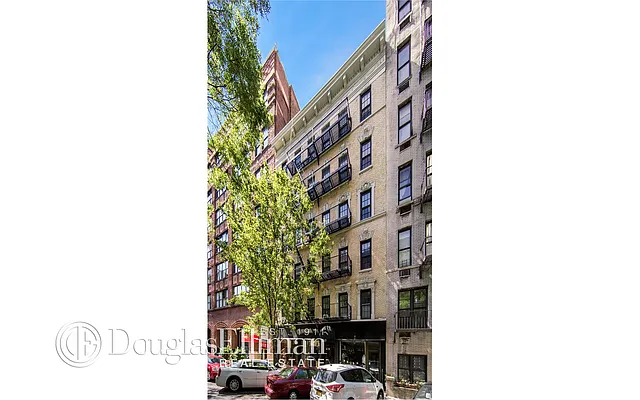 Sold by Douglas Elliman | media 7