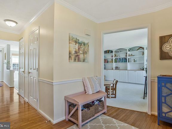 5th image of 625 Plantation Blvd