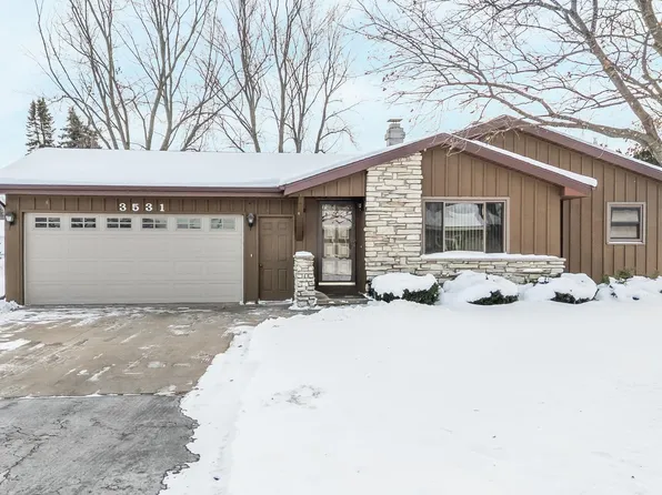 3531 W Sunnyview Rd, Appleton, WI 54914