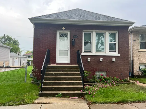 5039 S Christiana Ave, Chicago, IL 60632
