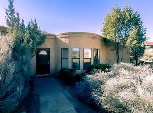909 Nazcon Rd, Bernalillo, NM 87004