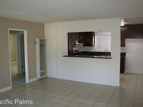4th image of 13750 La Pat Pl APT 14