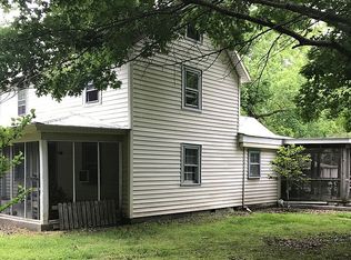 445 Hallieford Rd, Cobbs Creek, VA 23035