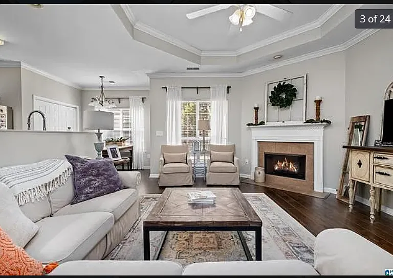 2931 Summit Dr — Photo 3