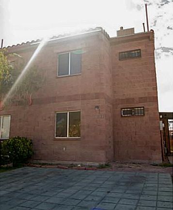 2nd image of 11044 Sunshine Ct