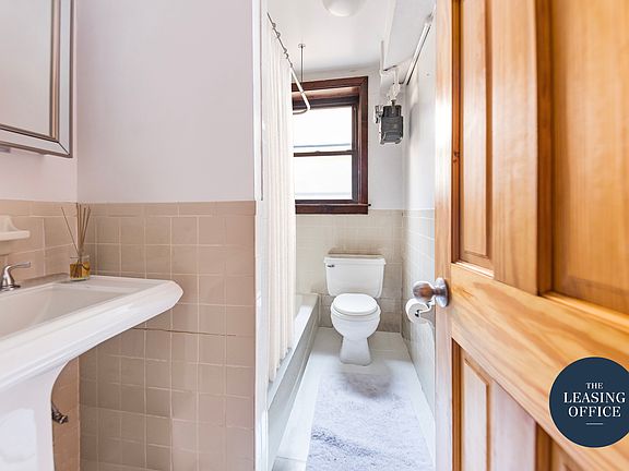 5th image of 110 Macdougal St APT 5F