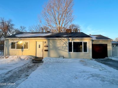 1426 S 9th St, Grand Forks, ND, 58201