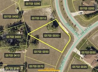 104 SW 17th Ave, Cape Coral, FL 33991