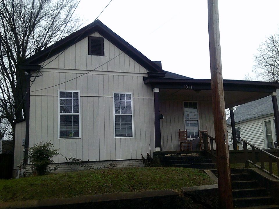 1st image of 1017 Looney Ave