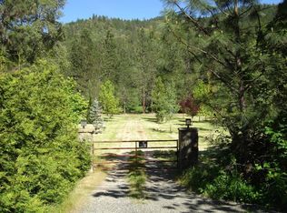 23536 Highway 62, Shady Cove, OR 97539