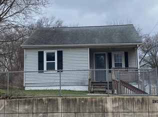 2454 Seminary St, Alton, IL 62002