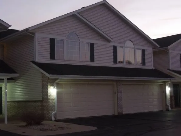 602 Shepherds Dr Unit 4, West Bend, WI 53090