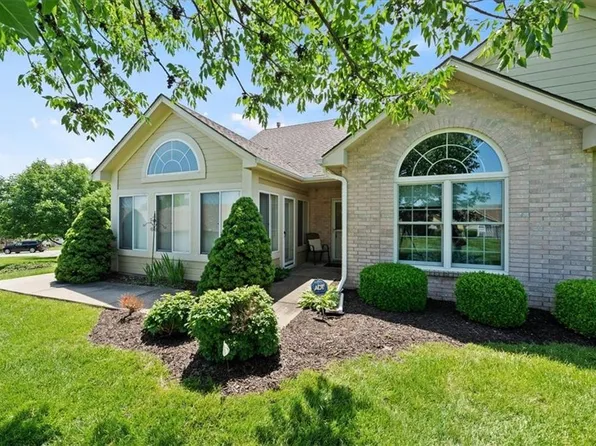 1958 W 139th Ter, Leawood, KS 66224