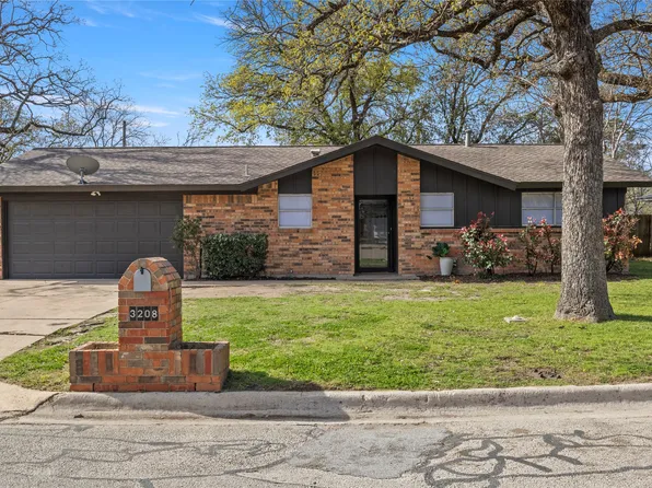 3208 Bob O Link Ln, Denton, TX 76209