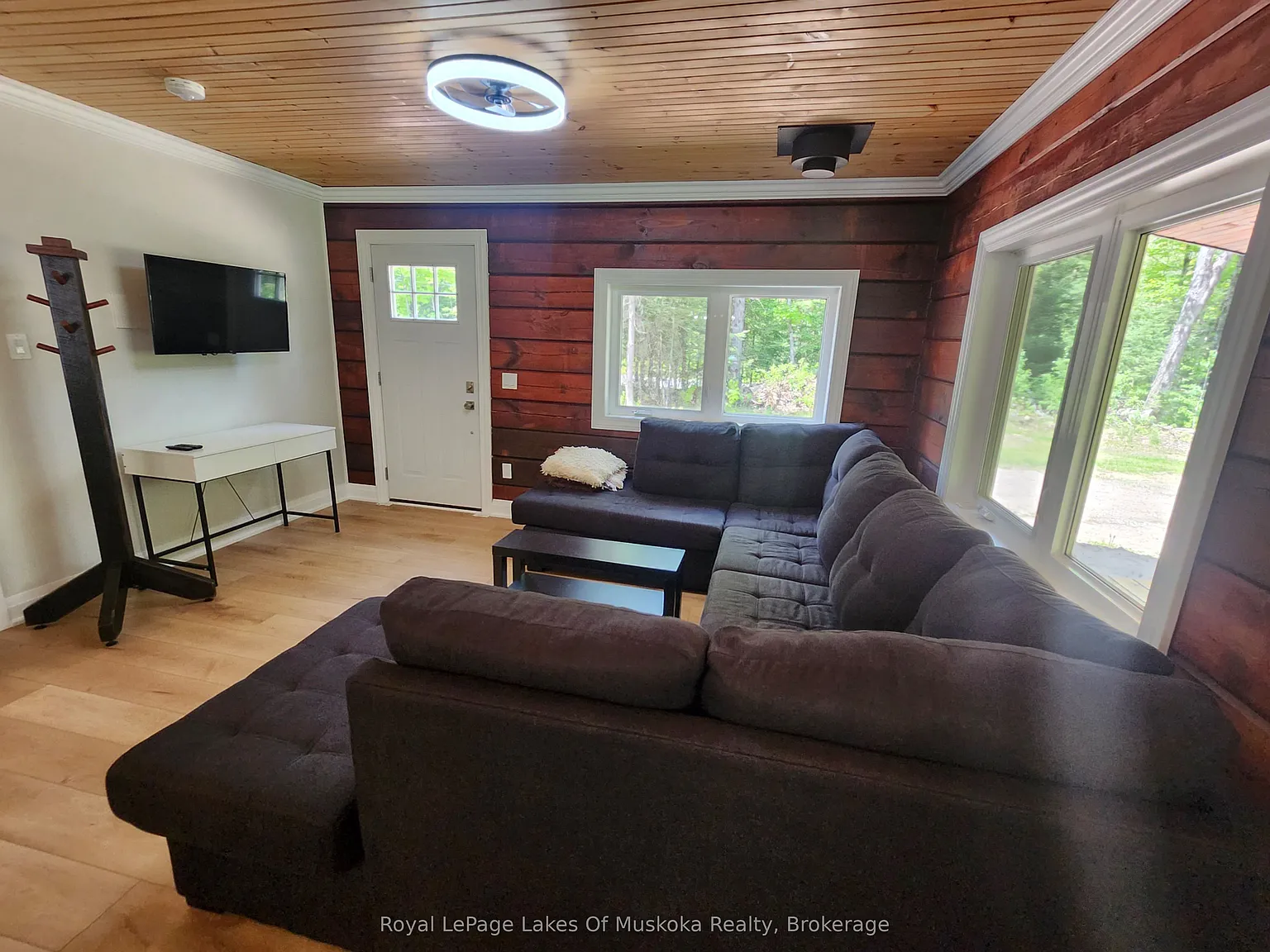 2 bed, $2,500 — Photo 4