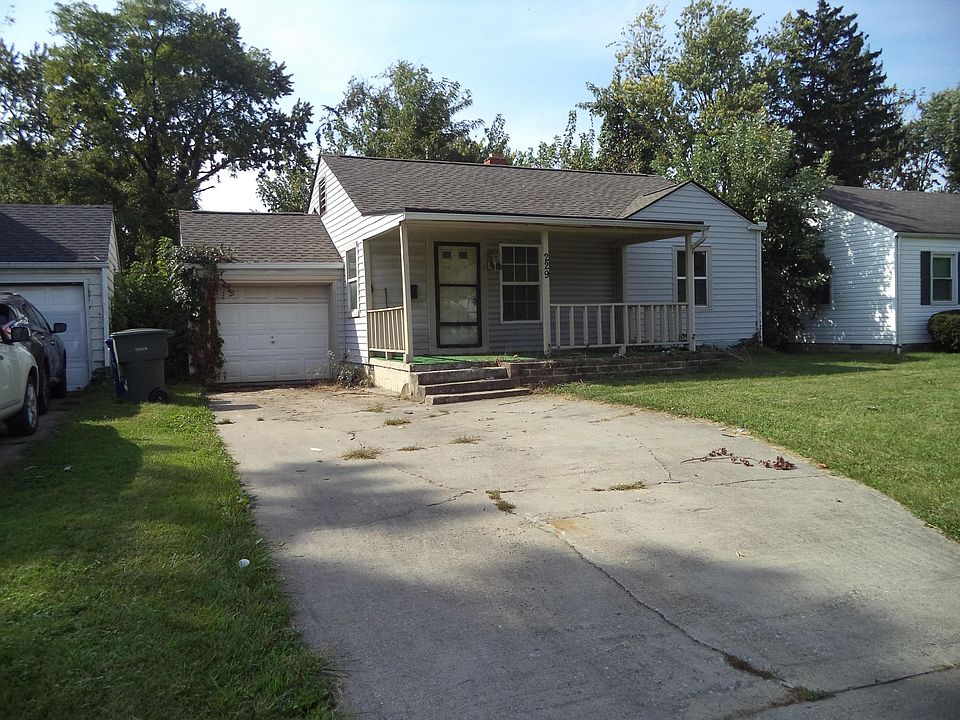 1st image of 229 Lowell Rd