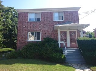 22 Sparrow St, West Roxbury, MA 02132