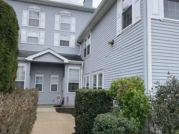857 Mariposa Court, Morganville, NJ 07751