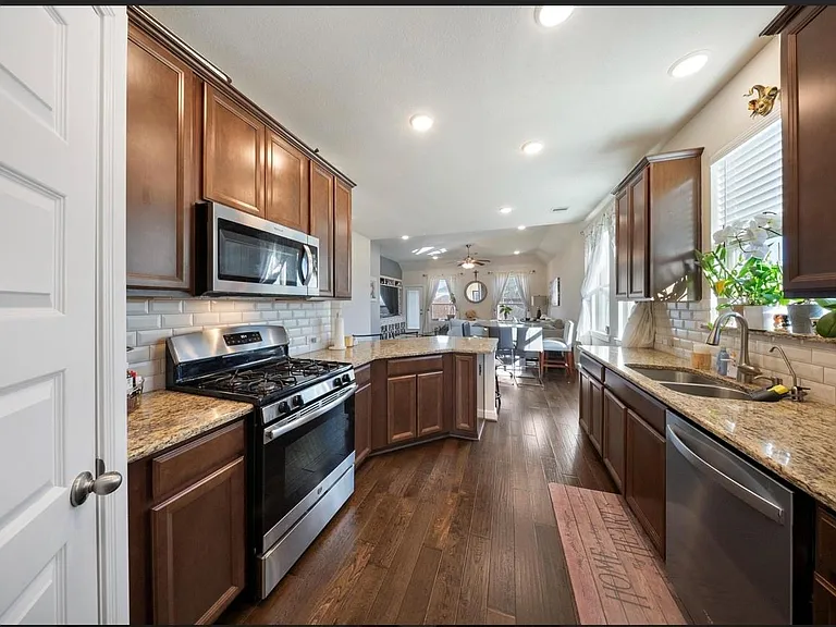 18106 Alora Springs Trce — Photo 3